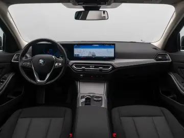 BMW 318i GeschwindigReg DAB PDC Widscreen Cockpit