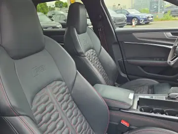 AUDI RS 6 Avant quattro Navi Matrix Alu AHK B&O HUD P