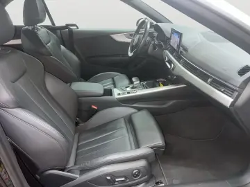 AUDI A5 Cabrio 40 TFSI S tronic advanced Navi