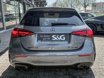 MERCEDES-BENZ A 45 AMG 45 S 4M Kompaktlimousine 360 …