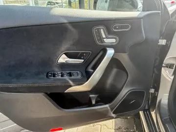 MERCEDES-BENZ A 45 AMG 45 S 4M Kompaktlimousine 360 …