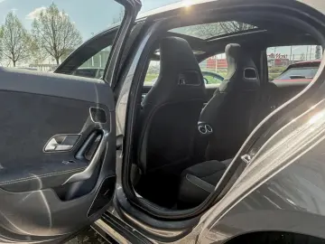 MERCEDES-BENZ A 45 AMG 45 S 4M Kompaktlimousine 360 …