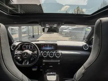 MERCEDES-BENZ A 45 AMG 45 S 4M Kompaktlimousine 360 …