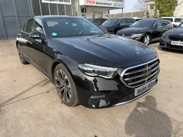 MERCEDES-BENZ E 220 Exclusive Plus 360  HEAD UP BURM…