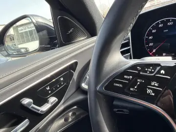 MERCEDES-BENZ E 220 Exclusive Plus 360  HEAD UP BURM…