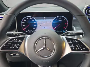MERCEDES-BENZ GLC 220 d 4M Avantgarde PREMIUM AHK DigiLight