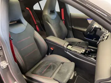 MERCEDES-BENZ CLA 45 AMG S 4M Premium RealSound PANO…