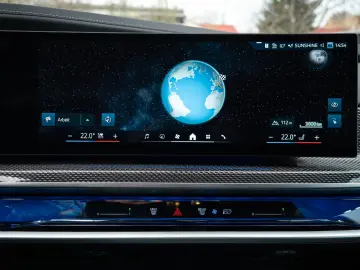BMW i7 60 M SPORT.KRISTALL.TWO-TONE.TV.AUTOTÜR.FOND