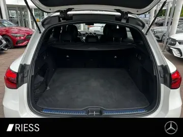 MERCEDES-BENZ GLC 220 d 4M AMG Sport Night Distr PAN…