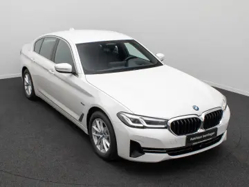 BMW 530e ACC 360  HUD DAB Memory Alarm Leder Sport