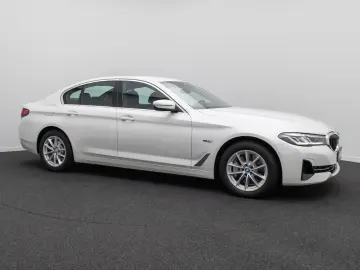 BMW 530e ACC 360  HUD DAB Memory Alarm Leder Sport