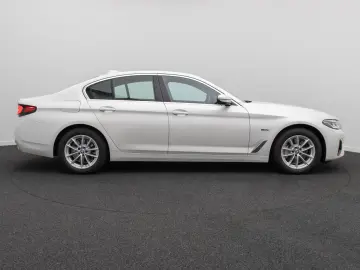 BMW 530e ACC 360  HUD DAB Memory Alarm Leder Sport