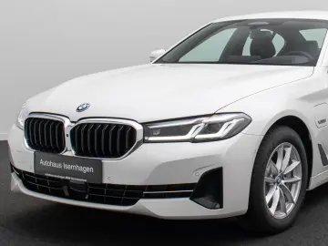 BMW 530e ACC 360  HUD DAB Memory Alarm Leder Sport