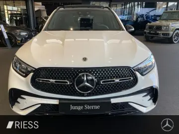 MERCEDES-BENZ GLC 220 d 4M AMG PANO KEYL 360 DISTRO …