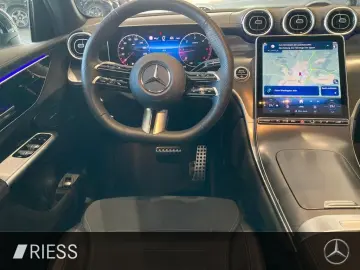 MERCEDES-BENZ GLC 220 d 4M AMG PANO KEYL 360 DISTRO …