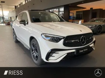 MERCEDES-BENZ GLC 220 d 4M AMG PANO KEYL 360 DISTRO …