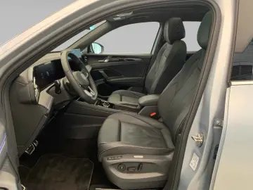 VW Tiguan R-Line TSI DSG 4M  AHK PANO STDHZ LEDER