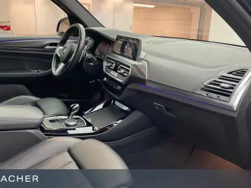 BMW X3 xDrive 20i A M-Sport AHK ACC DA PA RFK Keyles