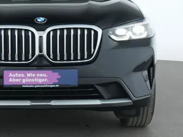 BMW X3 xDrive20i LEDER Pano Navi Kamera Parkassist