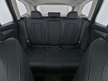 BMW X3 xDrive20i LEDER Pano Navi Kamera Parkassist