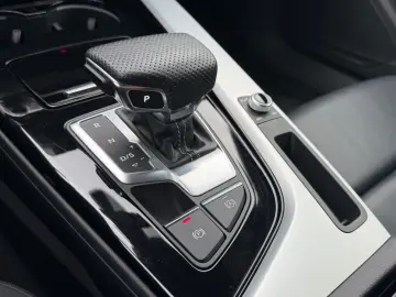 AUDI A5 Sportback 40 TDI quattro S line  Nappa R-Kam