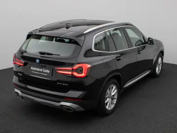 BMW X3 xD30e Panorama Kamera Laser HUD DAB HiFi 18