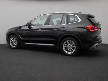 BMW X3 xD30e Panorama Kamera Laser HUD DAB HiFi 18