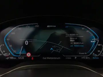 BMW X3 xD30e Panorama Kamera Laser HUD DAB HiFi 18
