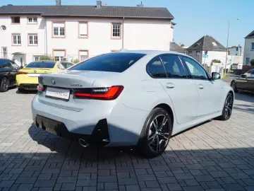BMW 330e M Sport  Brooklyn  HUD  LED  0 5% Versteu.