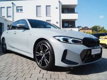 BMW 330e M Sport  Brooklyn  HUD  LED  0 5% Versteu.