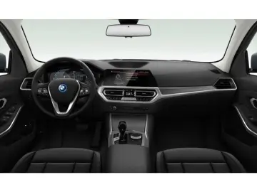 BMW 320e Advantage Automatik Aut. Klimaaut. PDC