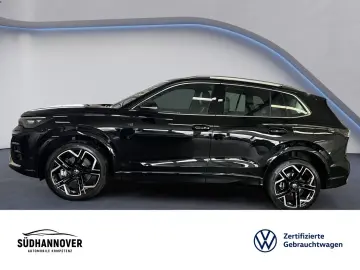 VW Tiguan R-Line 2.0 TSI 4M DSG STANDHZG PANO RearV