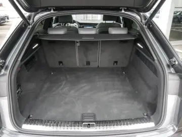 AUDI Q8 50 Qu. S LINE BLACKPAK PANO B&O AHK ALU22
