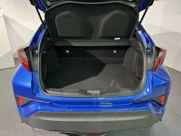 TOYOTA Toyota C-HR C-HR 1.8 Hybrid E-CVT Business