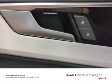AUDI A5 Cabriolet 40 TFSI quattro S line Navi virtual