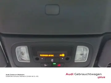 AUDI A5 Cabriolet 40 TFSI quattro S line Navi virtual