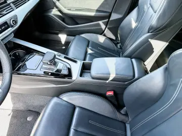 AUDI A5 Sportback 35TDI 2x S-line AHK Matrix Pano Sta