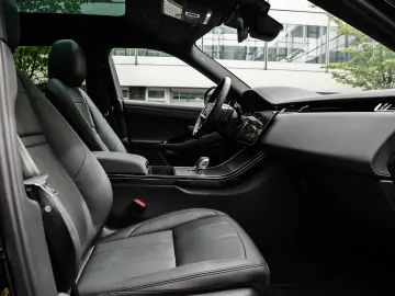 LAND ROVER Range Rover Evoque D200 Dynamic SE