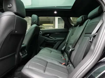 LAND ROVER Range Rover Evoque D200 Dynamic SE