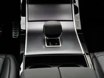 LAND ROVER Range Rover Evoque D200 Dynamic SE