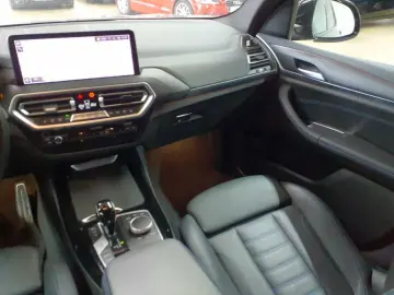 BMW X3 xDrive30i Aut. M Sport HuD Pano
