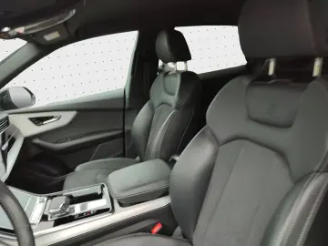 AUDI Q8 SUV 50 TDI quattro S line Optikpaket virtual
