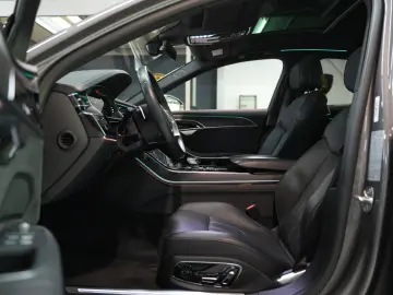AUDI A8 55 TFSI quattr ACC HUD LEDER PANO STHZ MATRIX