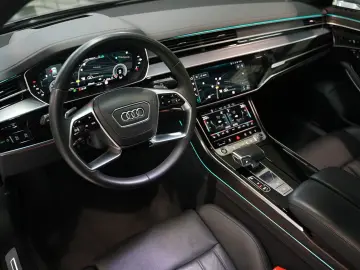 AUDI A8 55 TFSI quattr ACC HUD LEDER PANO STHZ MATRIX