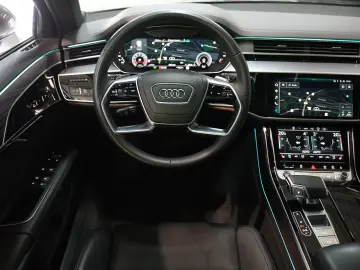 AUDI A8 55 TFSI quattr ACC HUD LEDER PANO STHZ MATRIX