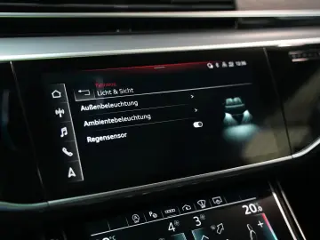 AUDI A8 55 TFSI quattr ACC HUD LEDER PANO STHZ MATRIX