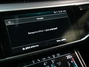 AUDI A8 55 TFSI quattr ACC HUD LEDER PANO STHZ MATRIX