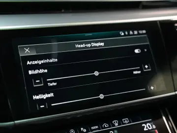 AUDI A8 55 TFSI quattr ACC HUD LEDER PANO STHZ MATRIX
