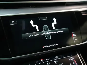 AUDI A8 55 TFSI quattr ACC HUD LEDER PANO STHZ MATRIX