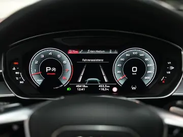 AUDI A8 55 TFSI quattr ACC HUD LEDER PANO STHZ MATRIX